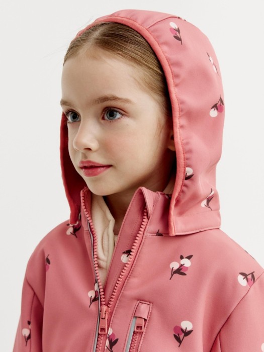 комбинезон из softshell на флисе для девочек от бренда sela вид слева