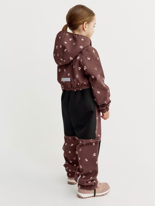 комбинезон из softshell на флисе для девочек от бренда sela вид слева