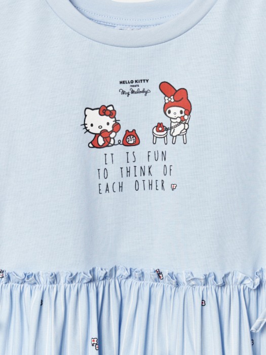 комбинированное платье с принтом hello kitty и my melody для девочек из россии вид сбоку