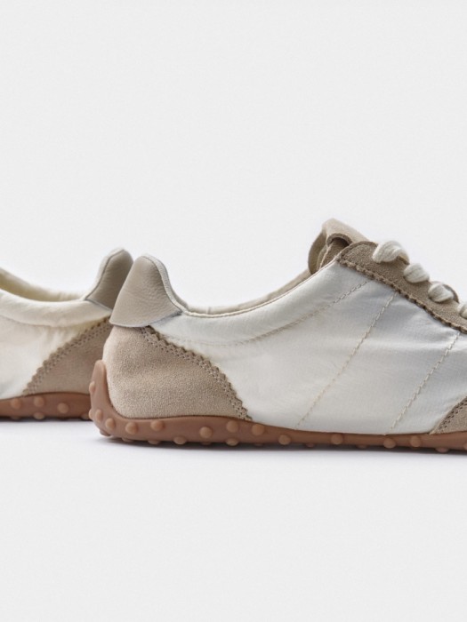 Продукция для женщин фото