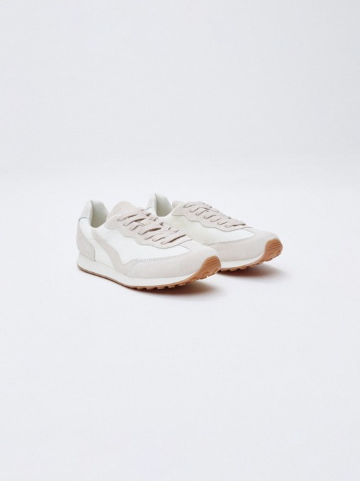 комбинированные кроссовки из натуральной замши универсального стиля с лицевой стороны