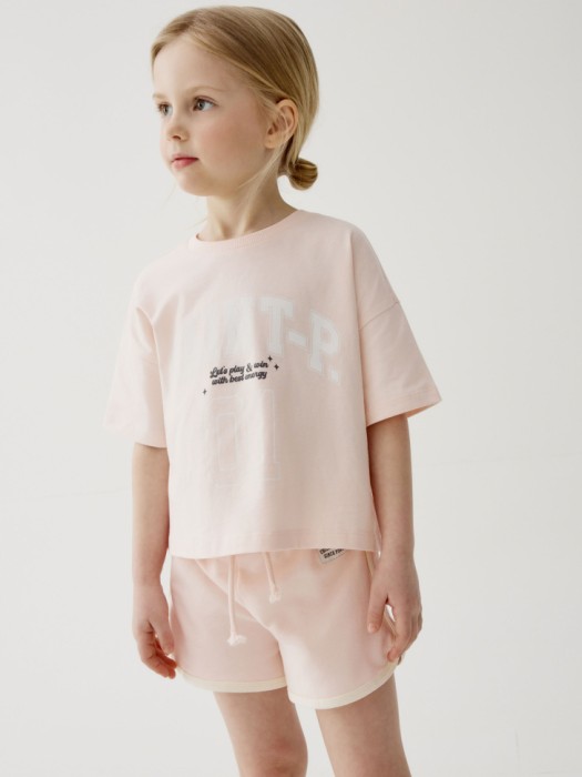 комплект из футболки и шорт для девочек для детского возраста с изнаночной стороны