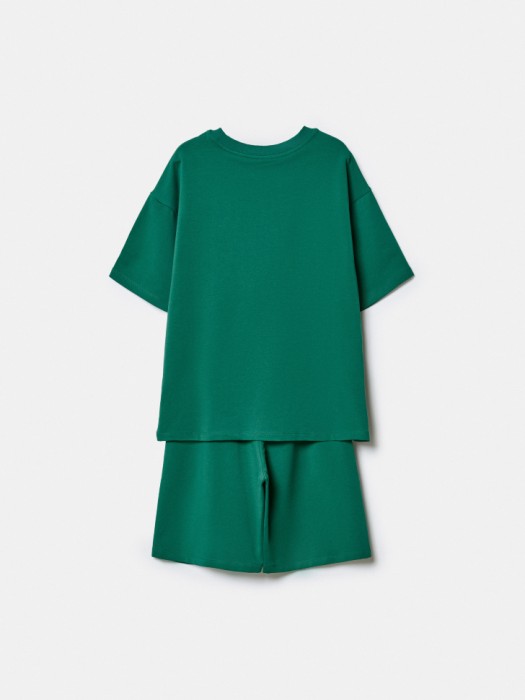 комплект из футболки и шорт для мальчиков из хлопка спереди