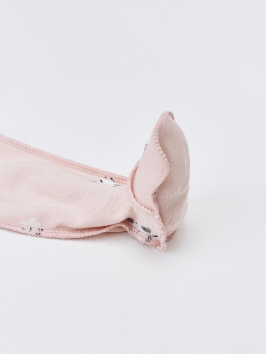 комплект из шапки, боди и ползунков для малышей из хлопка спереди