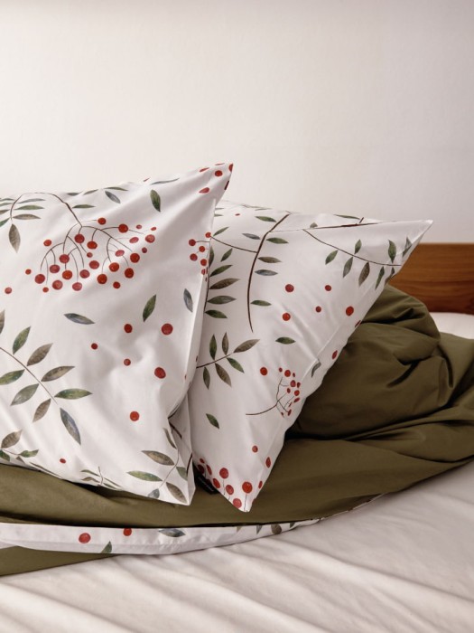 комплект постельного белья без простыни 1,5 спальный 140х200 см по цене 2999 руб вид справа