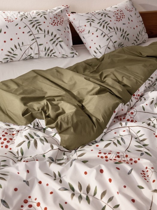 комплект постельного белья без простыни 1,5 спальный 140х200 см из россии вид сбоку