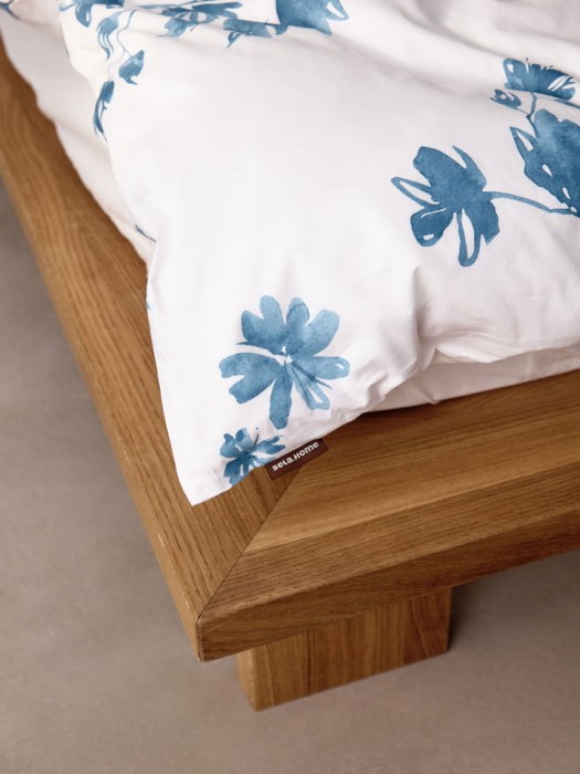 комплект постельного белья без простыни 1,5 спальный 140х200 см по цене 2799 руб вид справа