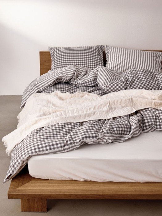 комплект постельного белья без простыни 2-х спальный 200х220 см из россии вид сбоку