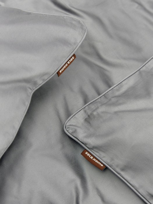 комплект постельного белья из сатина без простыни 1,5 спальный 140х200 см от бренда sela вид слева