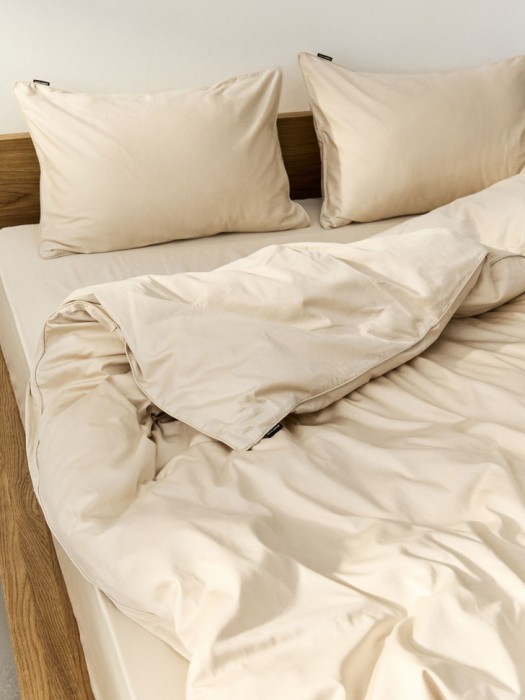 комплект постельного белья из сатина без простыни 1,5 спальный 140х200 см из россии вид сбоку