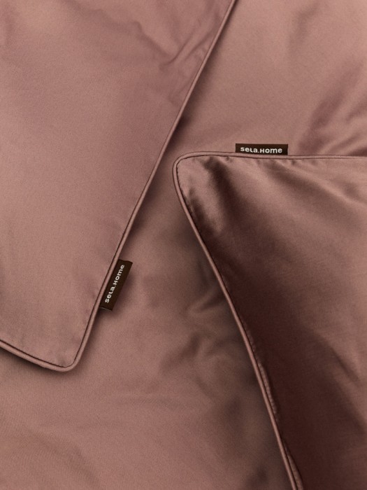 комплект постельного белья из сатина без простыни 1,5 спальный 140х200 см от бренда sela вид слева