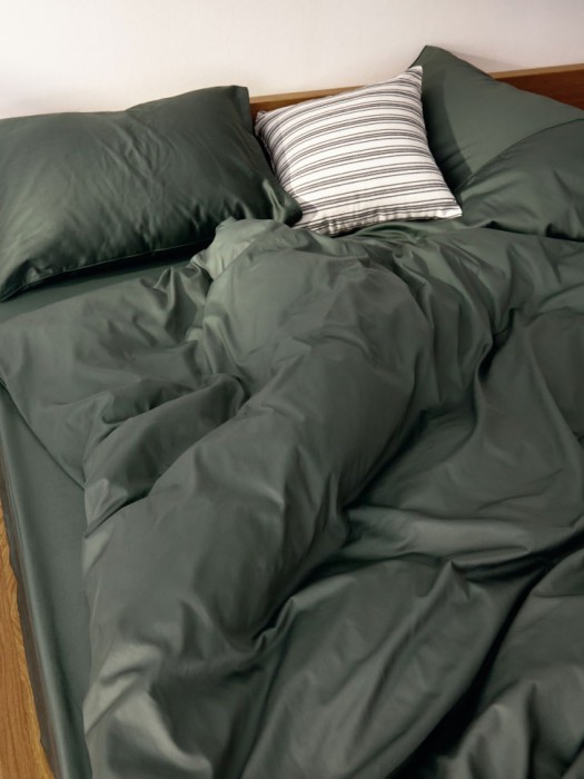 комплект постельного белья из сатина без простыни 2-х спальный 200х220 см по цене 8999 руб вид справа