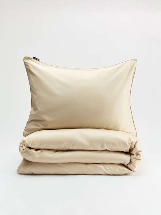 комплект постельного белья из сатина без простыни 2-х спальный 200х220 см от бренда sela вид слева