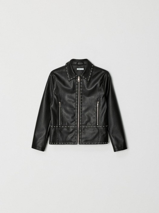 короткая куртка-косуха для девочек из россии вид сбоку