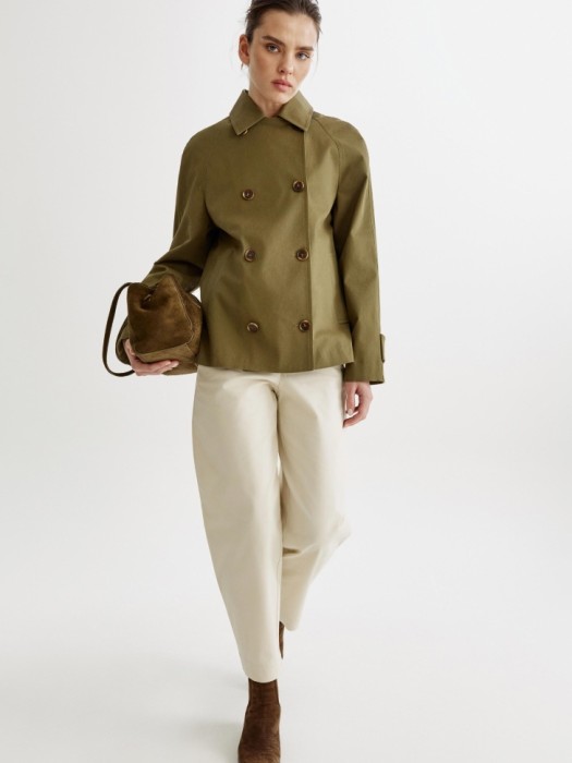короткий двубортный тренч из твила от бренда sela вид слева