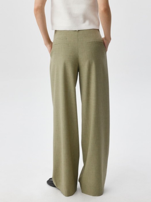 костюмные широкие брюки по цене 1599 руб вид справа