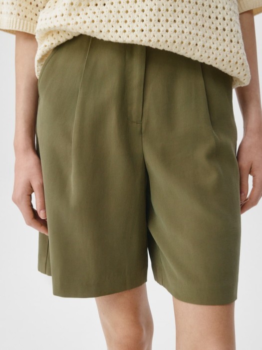 костюмные шорты на резинке 4680704926262 фотография