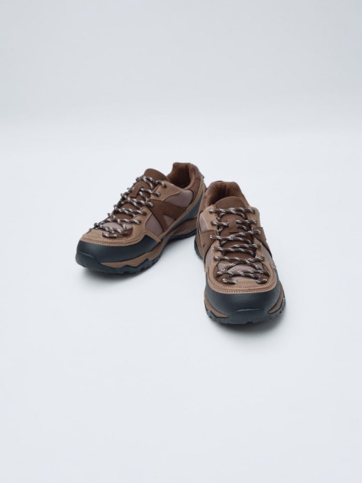 кроссовки из искусственного нубука и текстиля по цене 2999 руб вид справа