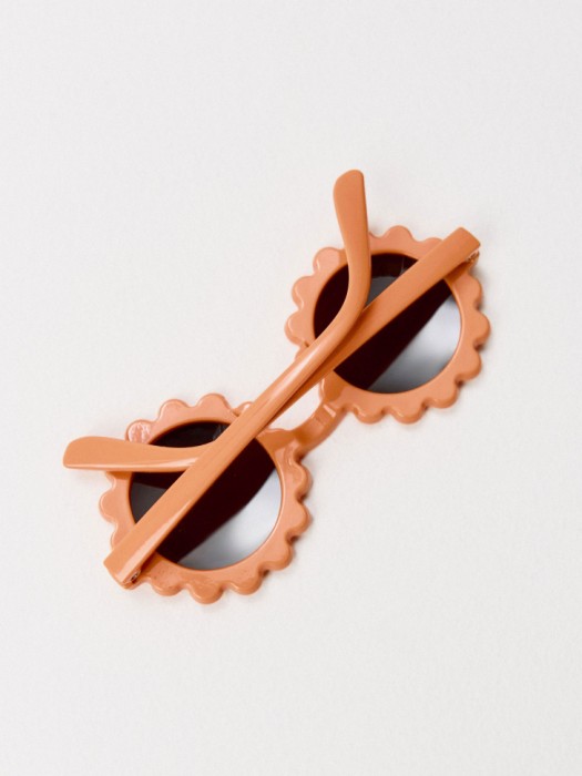 круглые солнцезащитные очки детские из россии вид сбоку