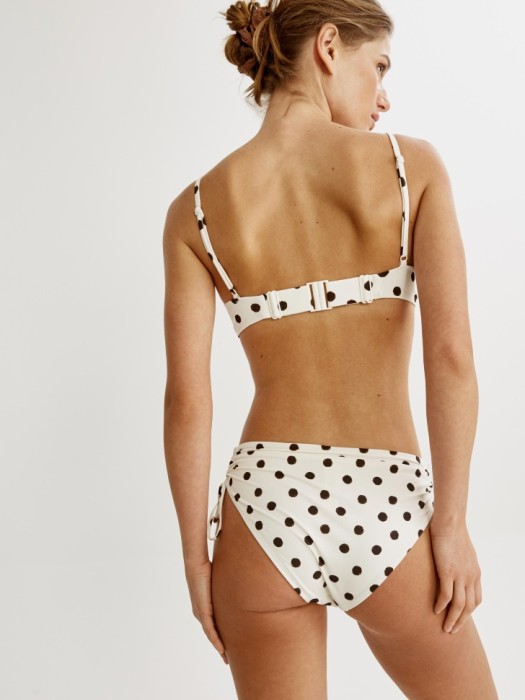 Товар с артикулом 4610517719362 вид сзади