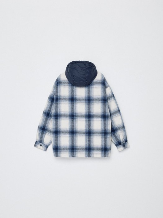 куртка-рубашка в клетку с капюшоном детская из льна спереди