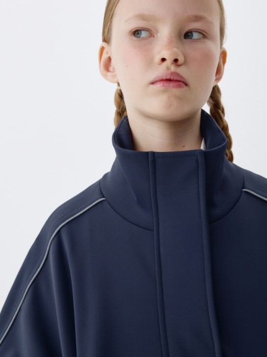 куртка в спортивном стиле для девочек из льна спереди
