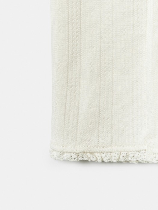 леггинсы с кружевом для девочек по цене 999 руб вид справа