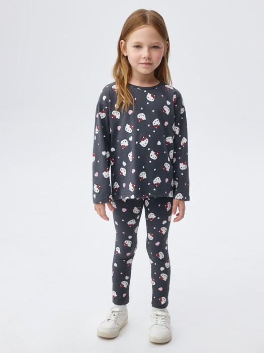 леггинсы с принтом hello kitty для девочек от бренда sela вид слева