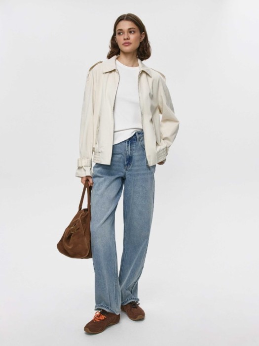 легкая куртка из смесового лиоцелла от бренда sela вид слева