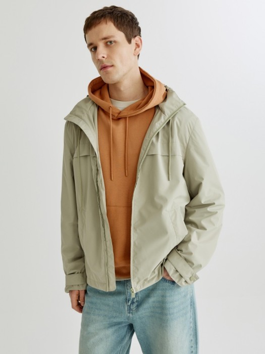 легкая ветровка со съемным капюшоном 4610517575449 фотография