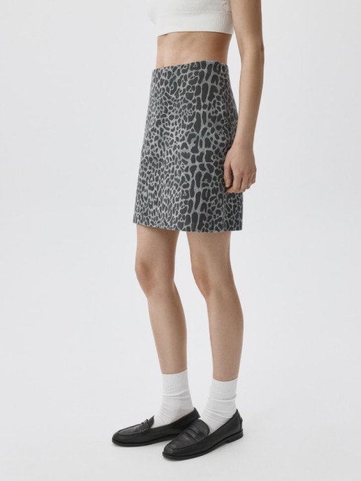 Товар с артикулом 4680704078459 вид сзади