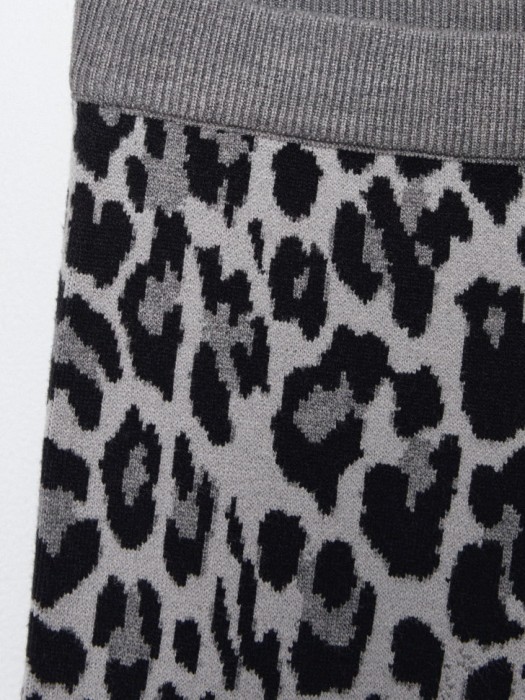 леопардовые вязаные брюки для девочек из россии вид сбоку