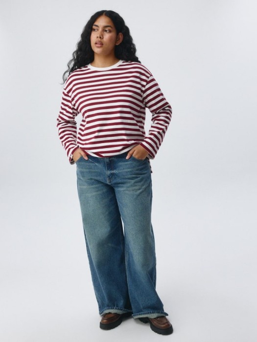лонгслив анна оверсайз от бренда sela вид слева