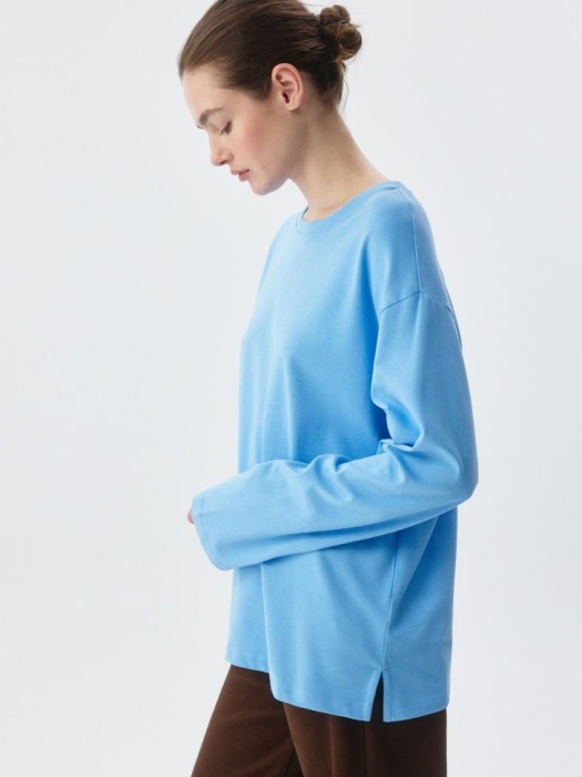 лонгслив anna oversize fit по цене 1299 руб вид справа