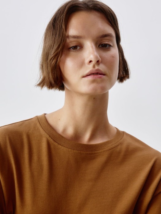 лонгслив anna oversize fit из россии вид сбоку