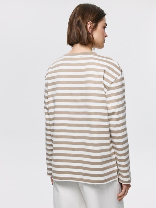 Товар с артикулом 4680704631234 вид сзади