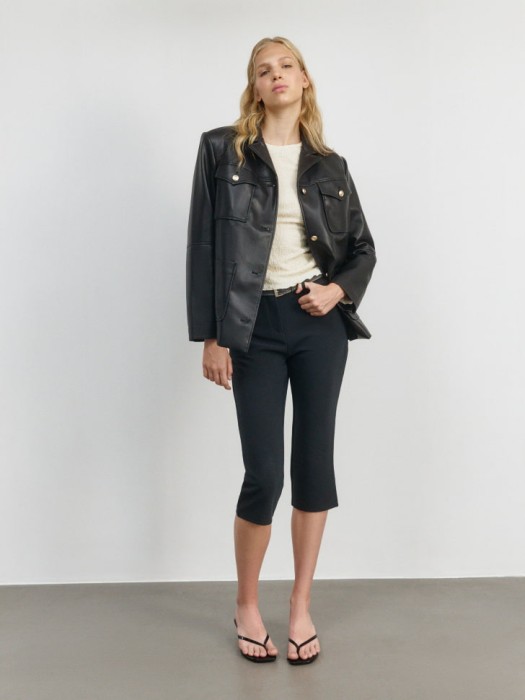 лонгслив из линейки  young от бренда sela вид слева