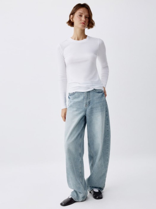 лонгслив из смесового тенселя от бренда sela вид слева