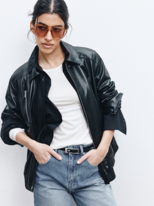 лонгслив из тенселя и шерсти премиум качества по цене 2599 руб вид справа