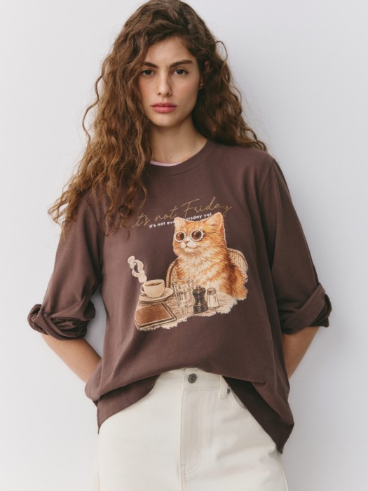 лонгслив оверсайз с бархатным эффекетом и принтом 4640611762049 фотография