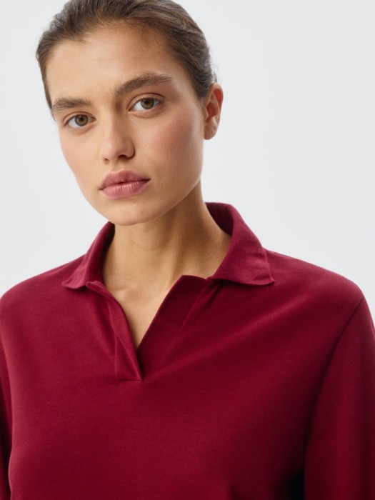 лонгслив-поло с вышивкой по цене 1199 руб вид справа