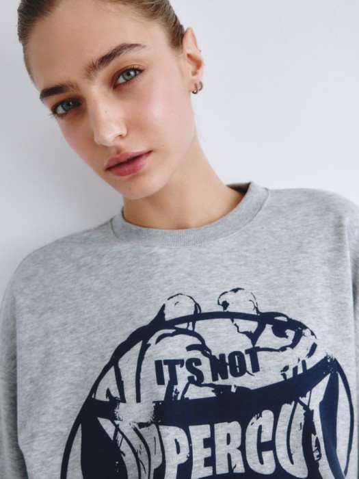 лонгслив с имитацией двухслойности из линейки  young по цене 1999 руб вид справа