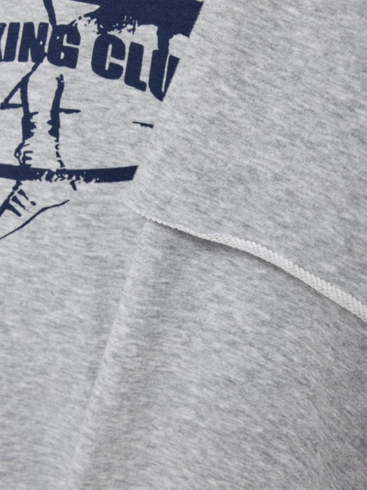 лонгслив с имитацией двухслойности из линейки  young от 16 до 18 лет с изнаночной стороны