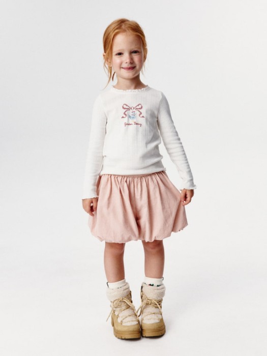 лонгслив с принтом для девочек от бренда sela вид слева