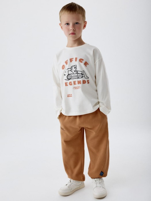 лонгслив с принтом для мальчиков от бренда sela вид слева