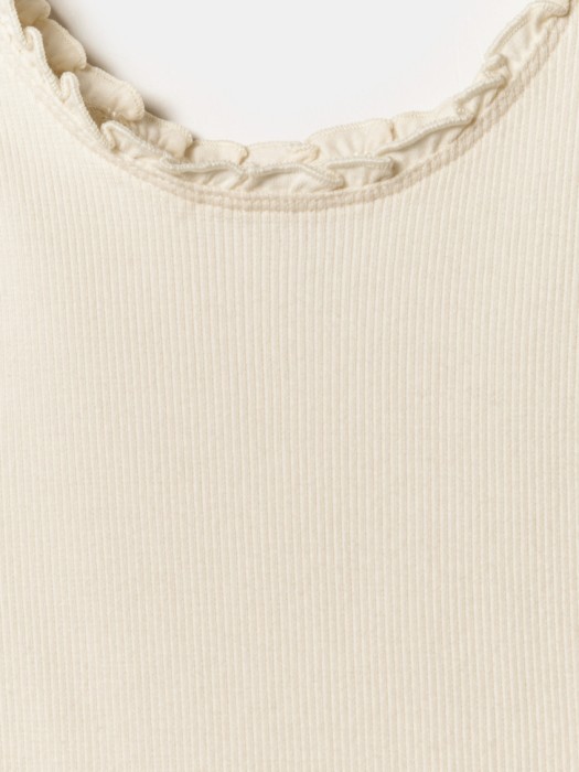 майка с оборками для девочек из трикотажа спереди