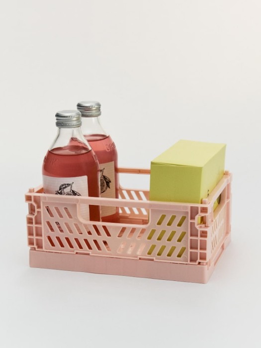 маленький пластиковый органайзер для хранения от бренда sela вид слева