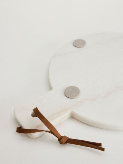 мраморная доска для сервировки по цене 2999 руб вид справа