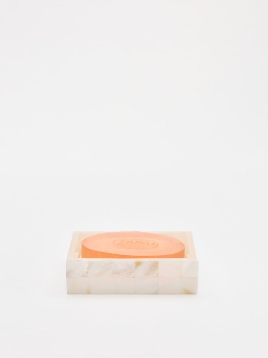 мыльница с перламутровым эффектом от бренда sela вид слева