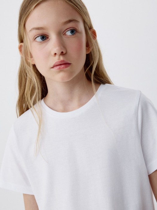 набор из 2 базовых футболок детских из россии вид сбоку